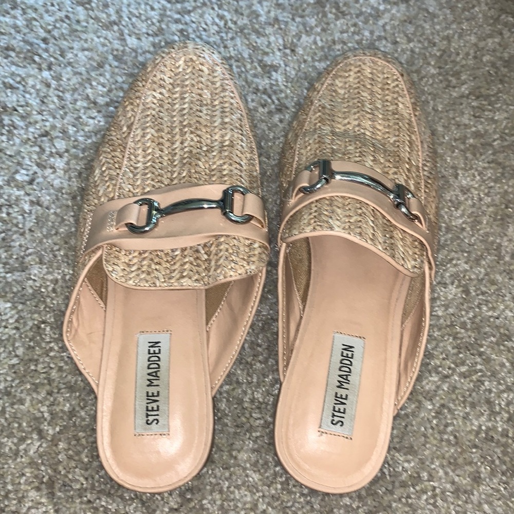 EUC Steven Madden loafers
